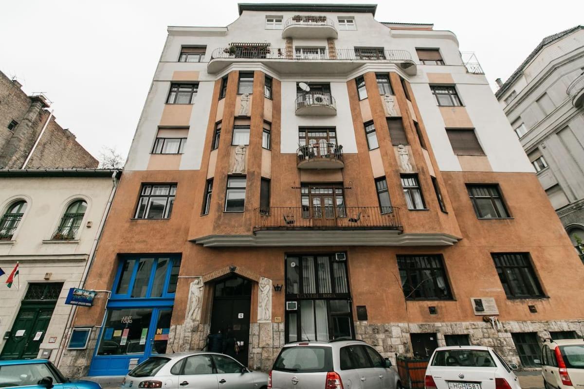 Balaton Apartment Central Budapest Eksteriør bilde