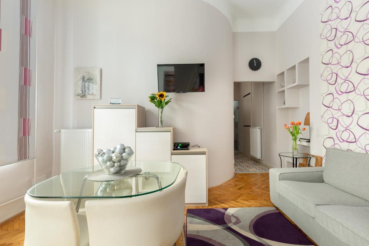 Balaton Apartment Central Budapest Eksteriør bilde
